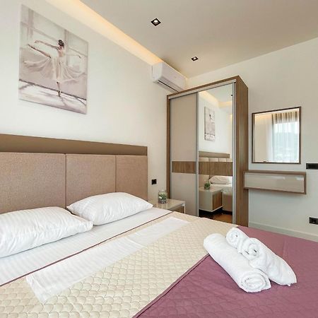 B&B Lovac Hasa 2 Ulcinj Esterno foto