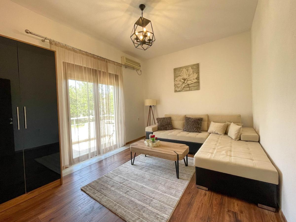 B&B Lovac Hasa 2 Ulcinj Esterno foto